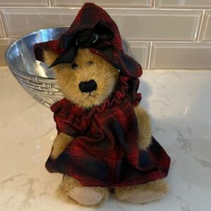 Boyds Collection 12” Plush Evelyn retired teddy